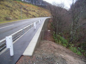 奈江富良野線 交通安全施設工事(地特)